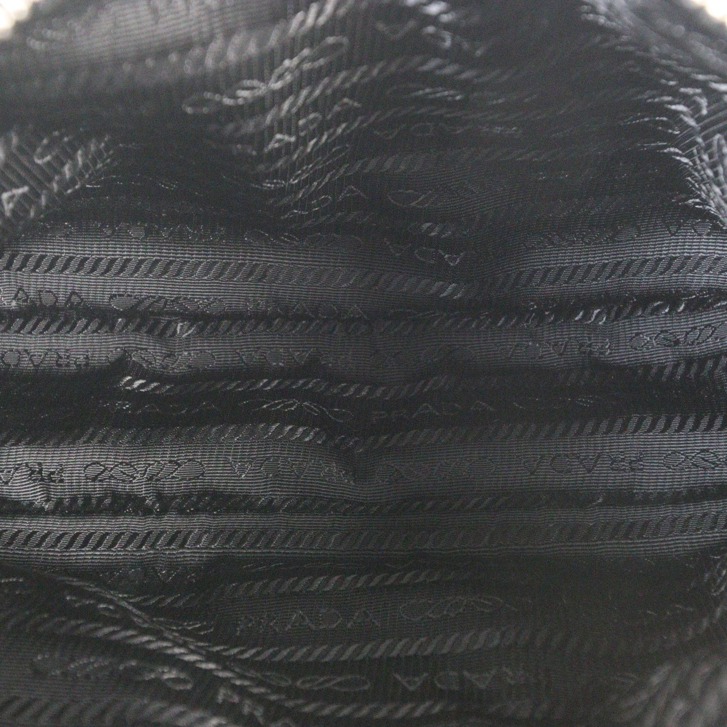 Prada Re-Edition 2005 Tessuto Mini Bag
