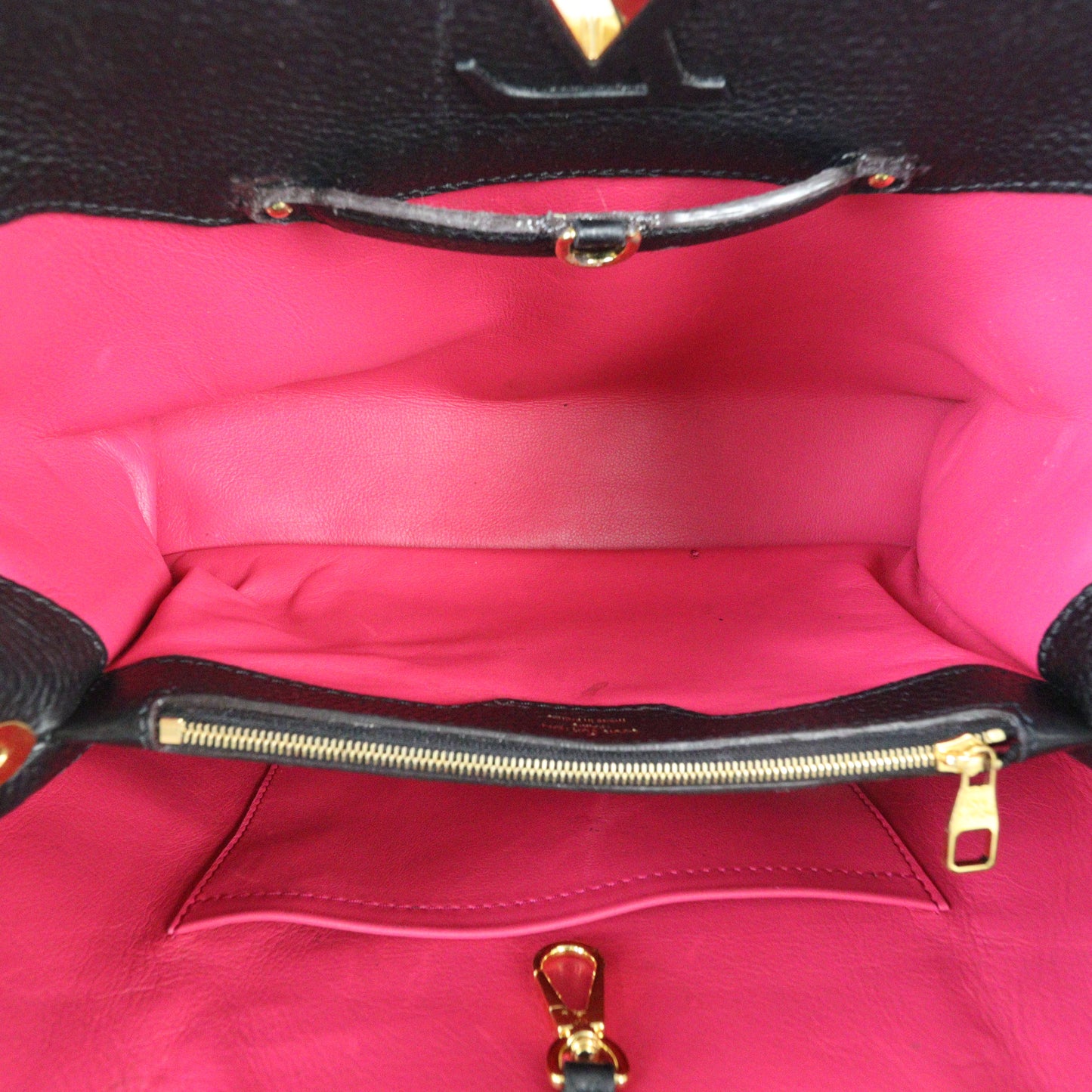 Louis Vuitton Capucines MM