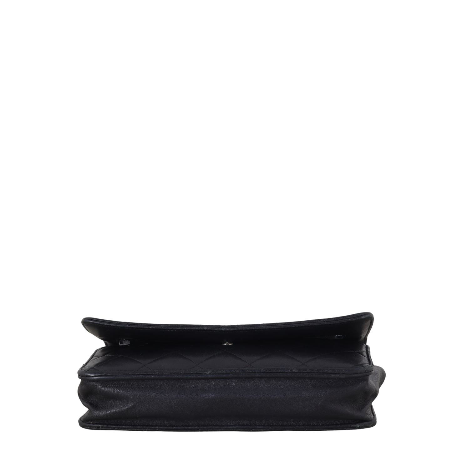 Chanel Classic Wallet on Chain