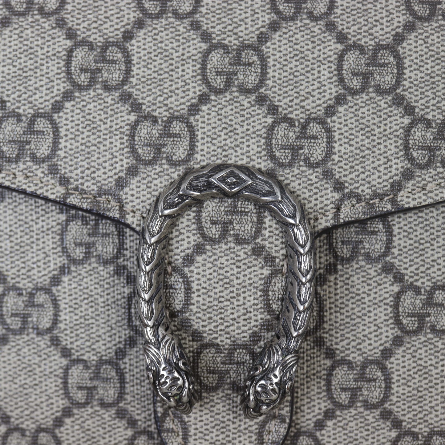 Gucci Dionysus GG Supreme Chain Wallet