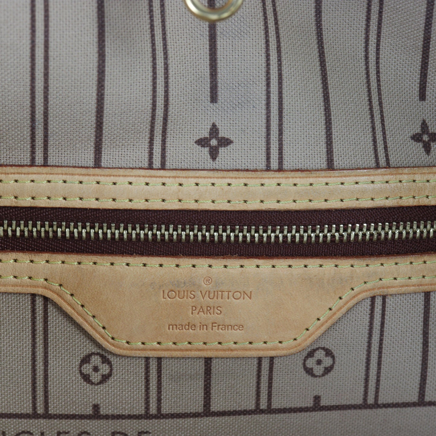 Louis Vuitton Neverfull MM Monogram