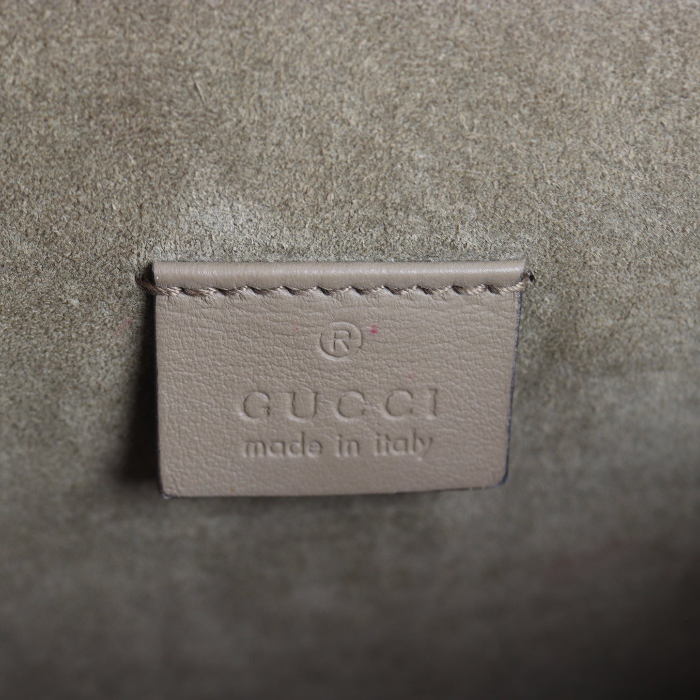 Gucci Dionysus GG Supreme Mini Bag