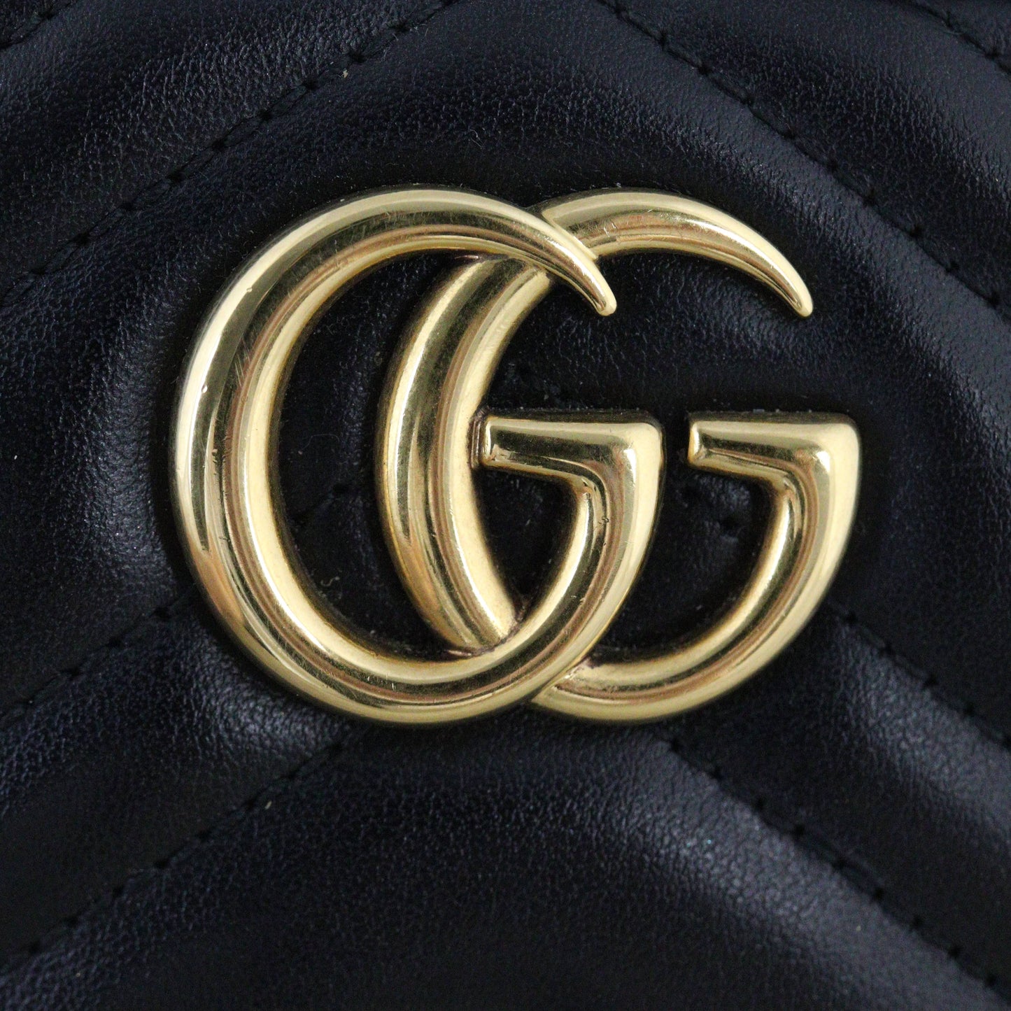 Gucci GG Marmont Mini Camera Bag