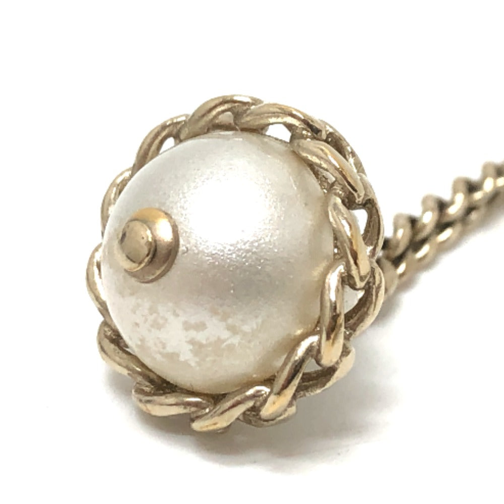 CHANEL Pierce metal gold 16B Fake pearl Women