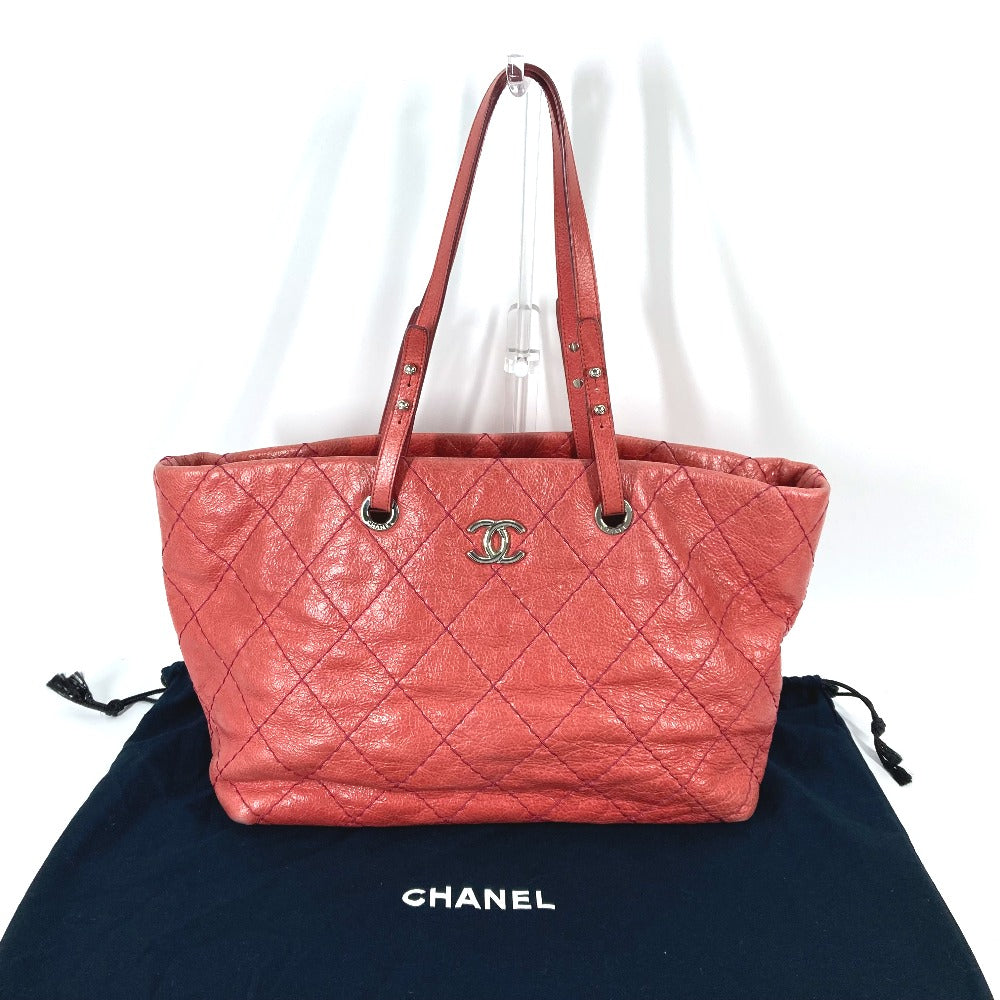 CHANEL Shoulder Bag Caviar skin Pink type Quilting CC COCO Mark On the load