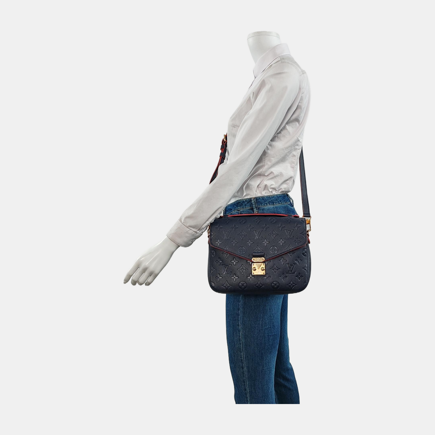 Louis Vuitton Pochette MÃ©tis Monogram Empreinte Leather Navy