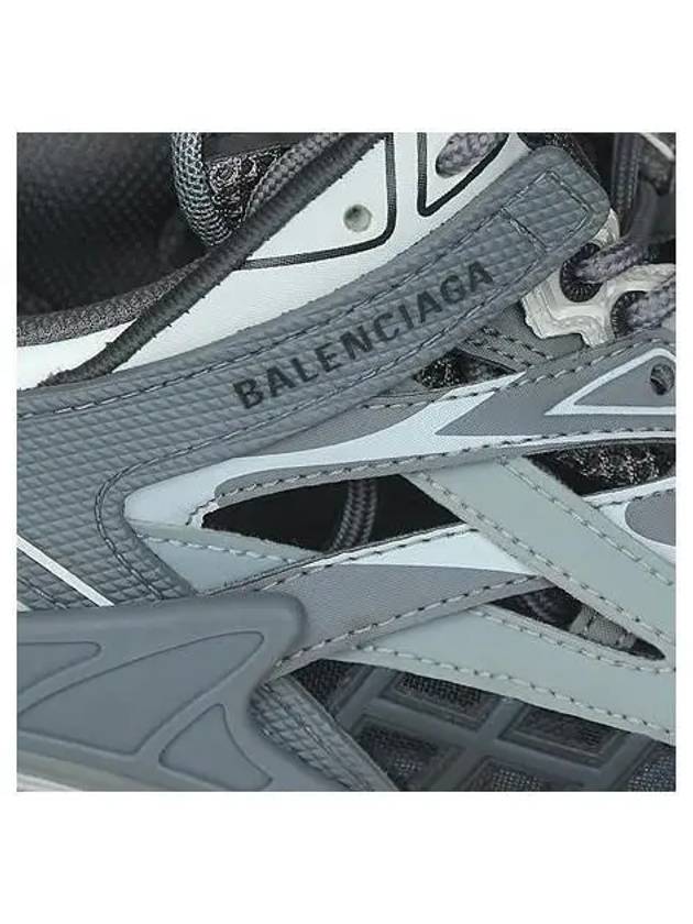 Luxury Balenciaga Trending 2025 568614 Multi color Track 2 Men s Sneakers 41 265