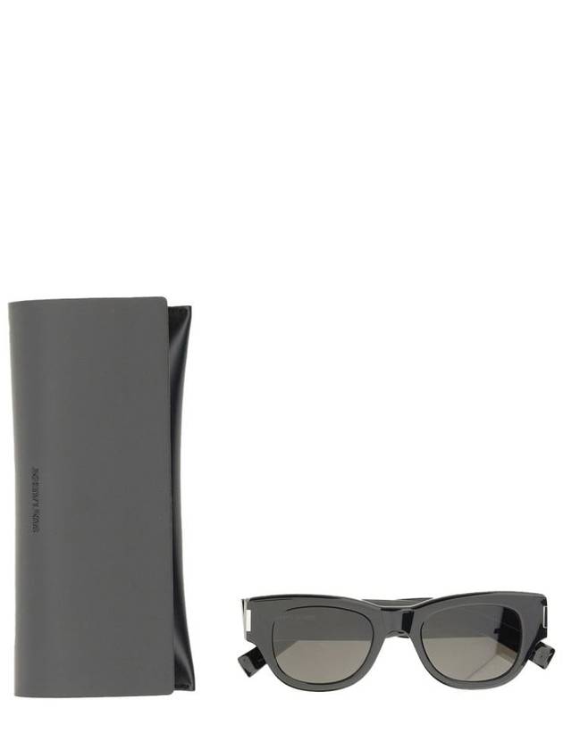 Luxury Saint Laurent Trending 2025 OCCHIALI DA Sol 736433Y9956 1033 B0440465624