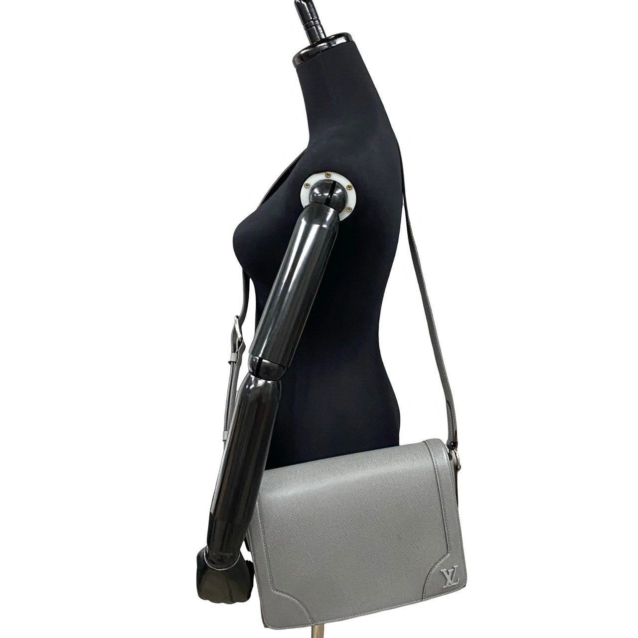 LOUIS VUITTON Shoulder Bag M30808 Taiga gray Taiga new flap messenger mens