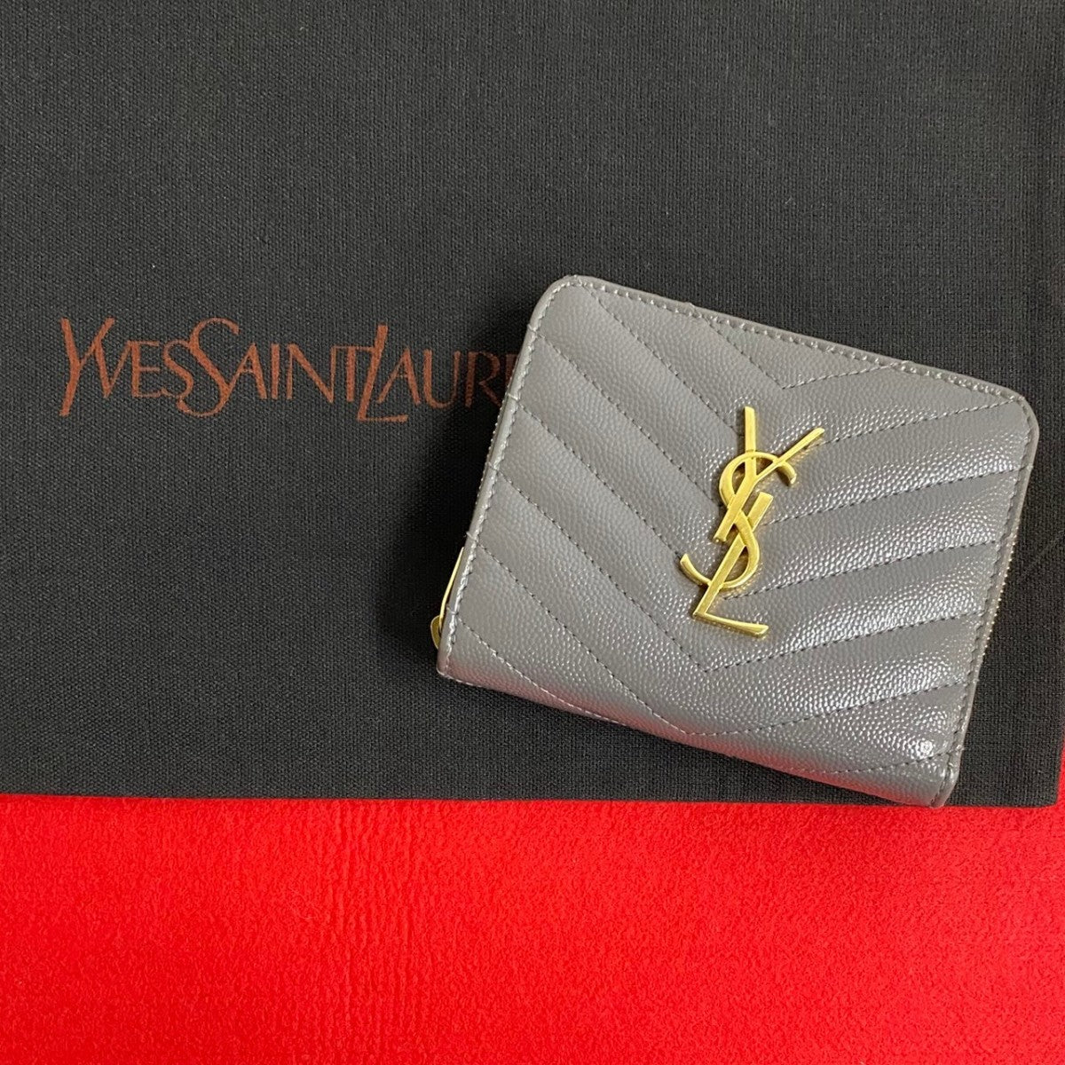 SAINT LAURENT PARIS Bifold Wallet leather gray YSL logo Metal Round zip Women