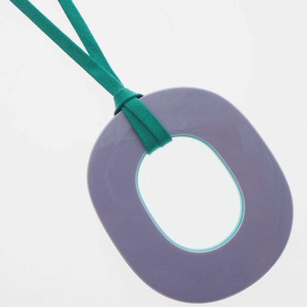 HERMES Necklace 052880FL Lacquer, Silk Green Ism Pigman Women