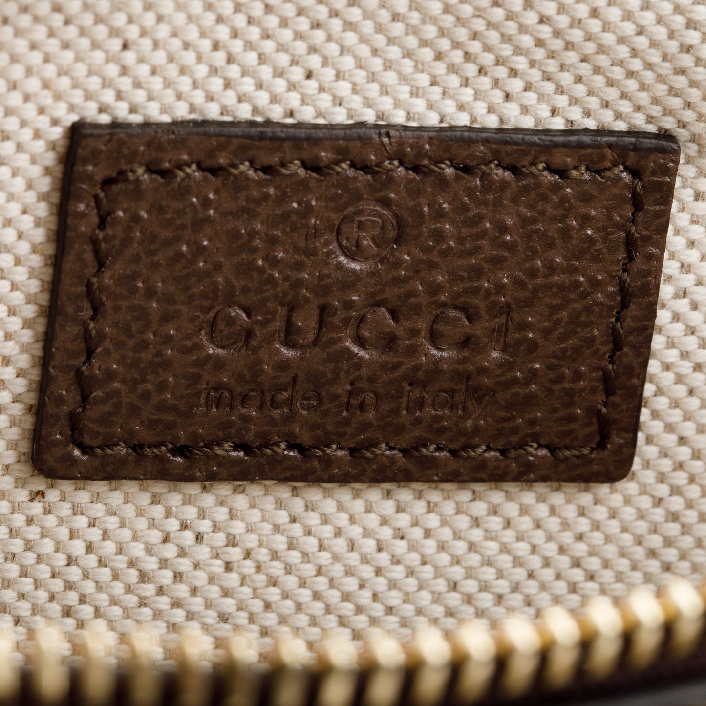 Gucci GG Supreme Blondie Belt Bag