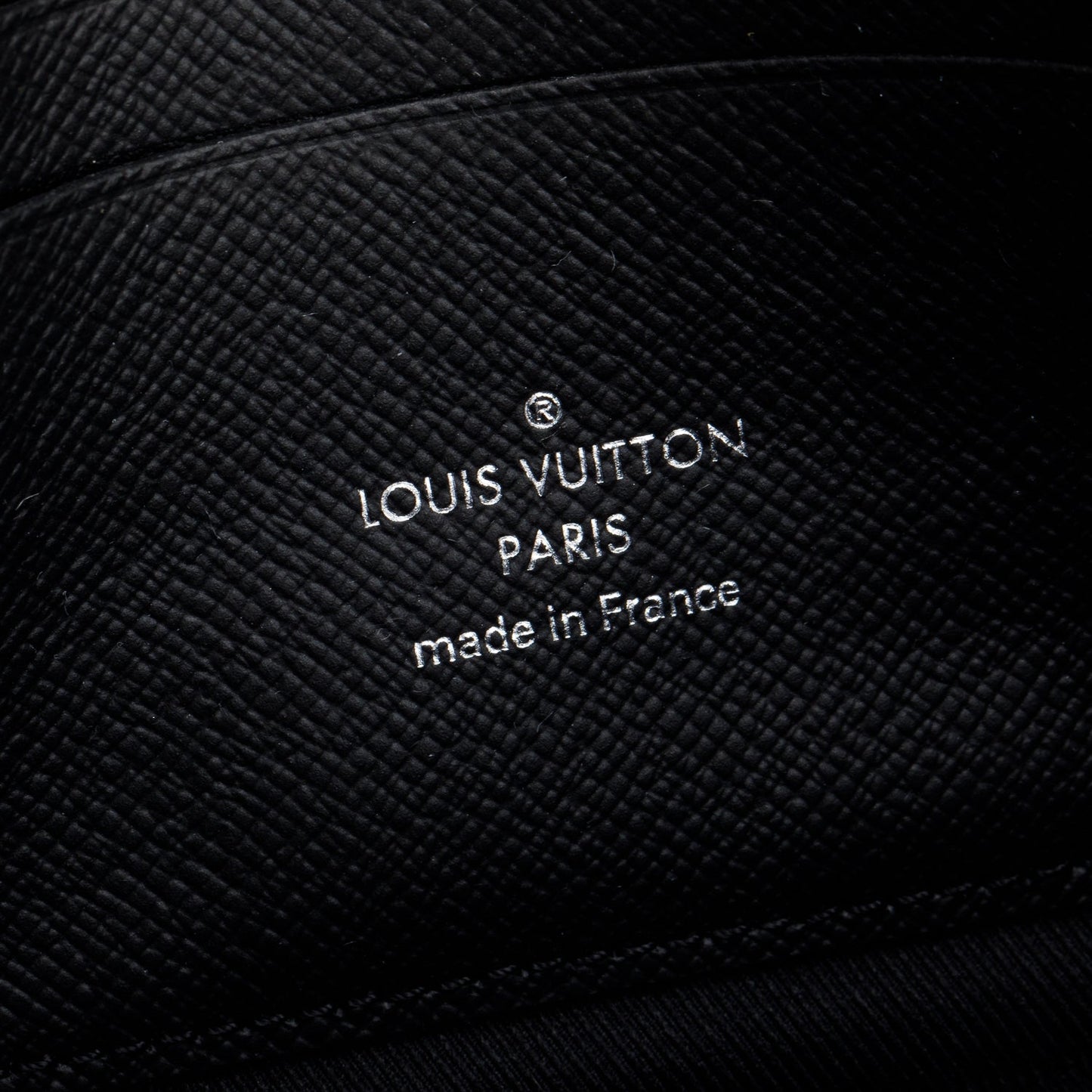 Louis Vuitton Damier Graphite Alpha Wearable Wallet Crossbody