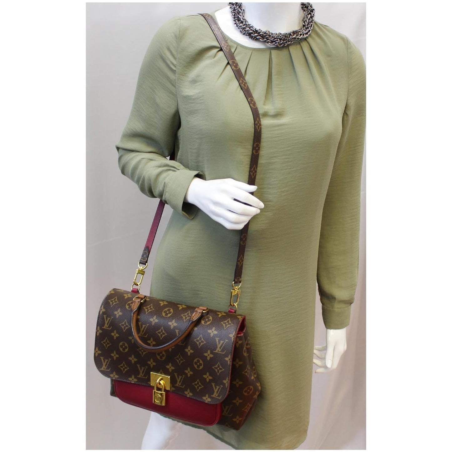 LOUIS VUITTON Marignan Monogram Canvas Messenger Shoulder Bag Lie De Vin