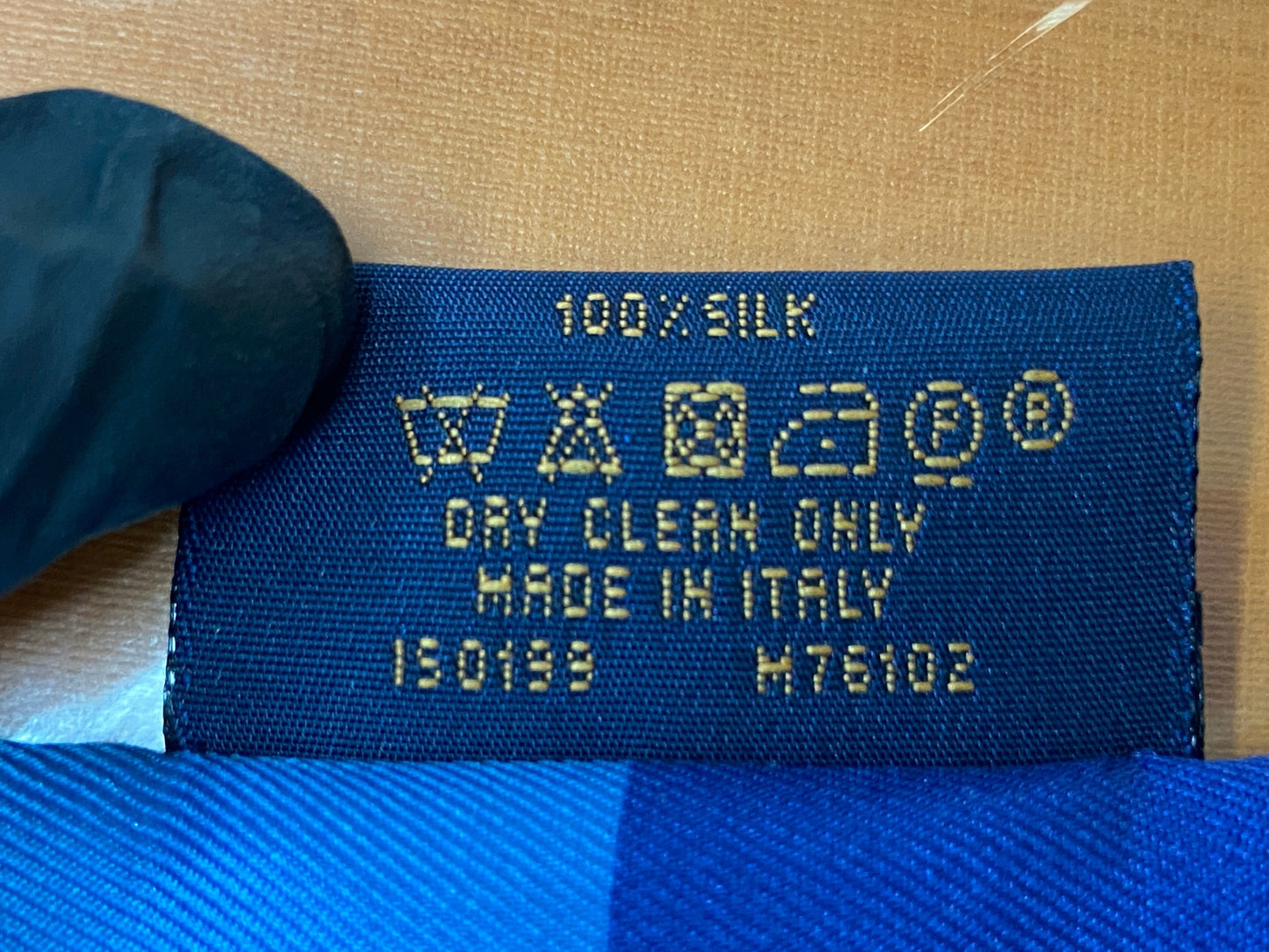 LOUIS VUITTON Escale Confidential Bandeau Blue