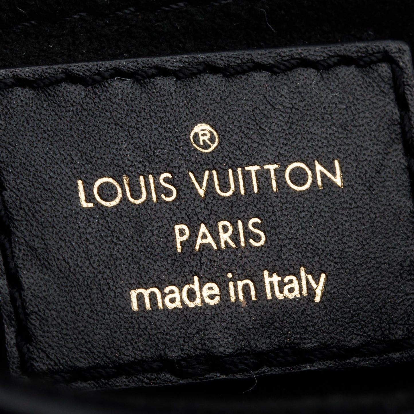 Louis Vuitton Black Leather New Wave Chain Bag MM