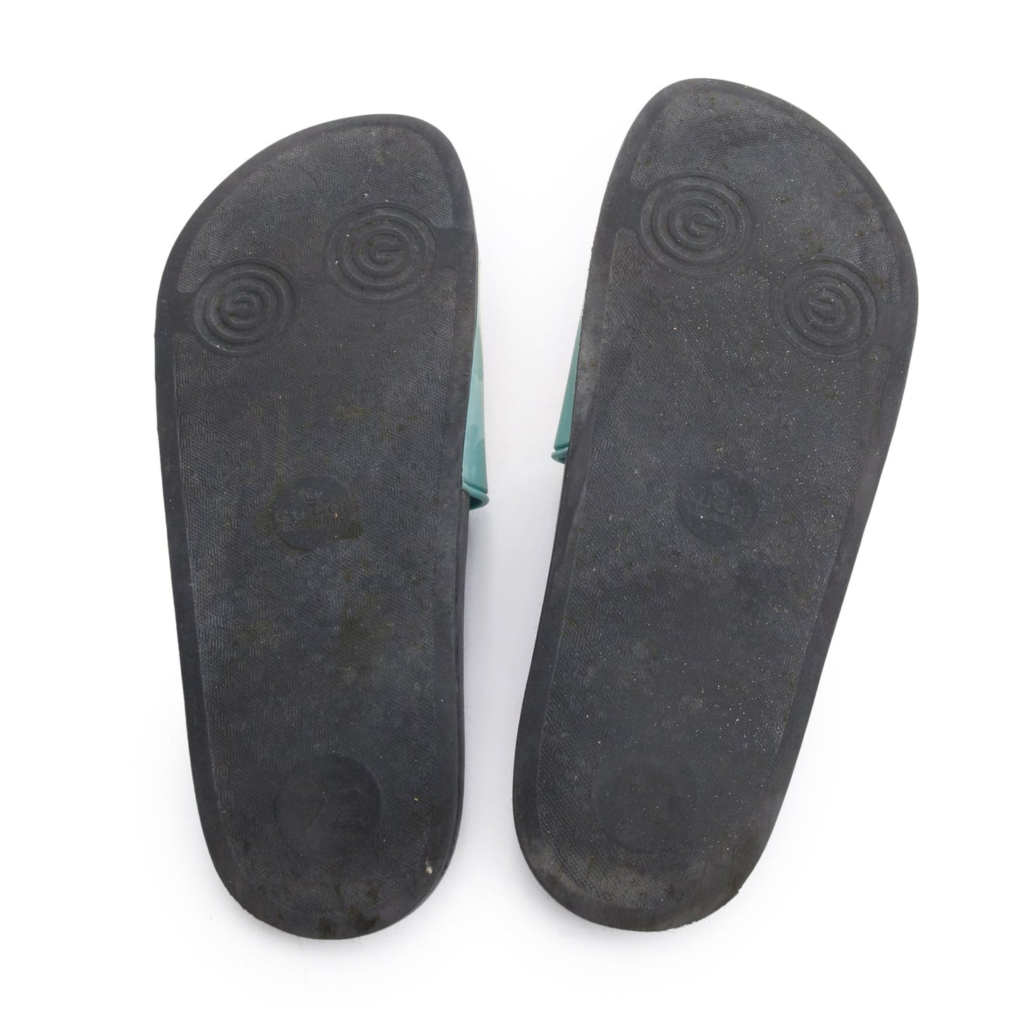 Gucci Black Multicolor Rubber Pursuit Interlocking G Logo Slides , Size 8