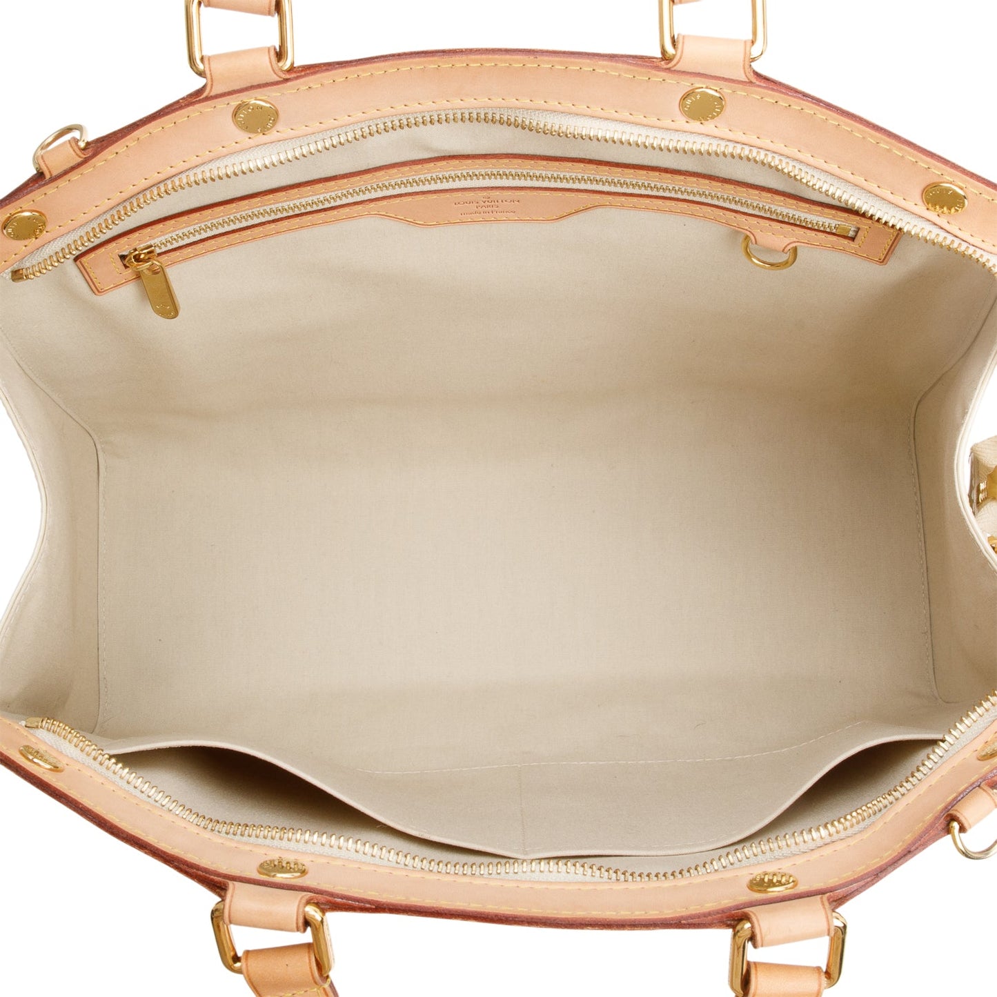 Louis Vuitton Beige Monogram Vernis Brea GM