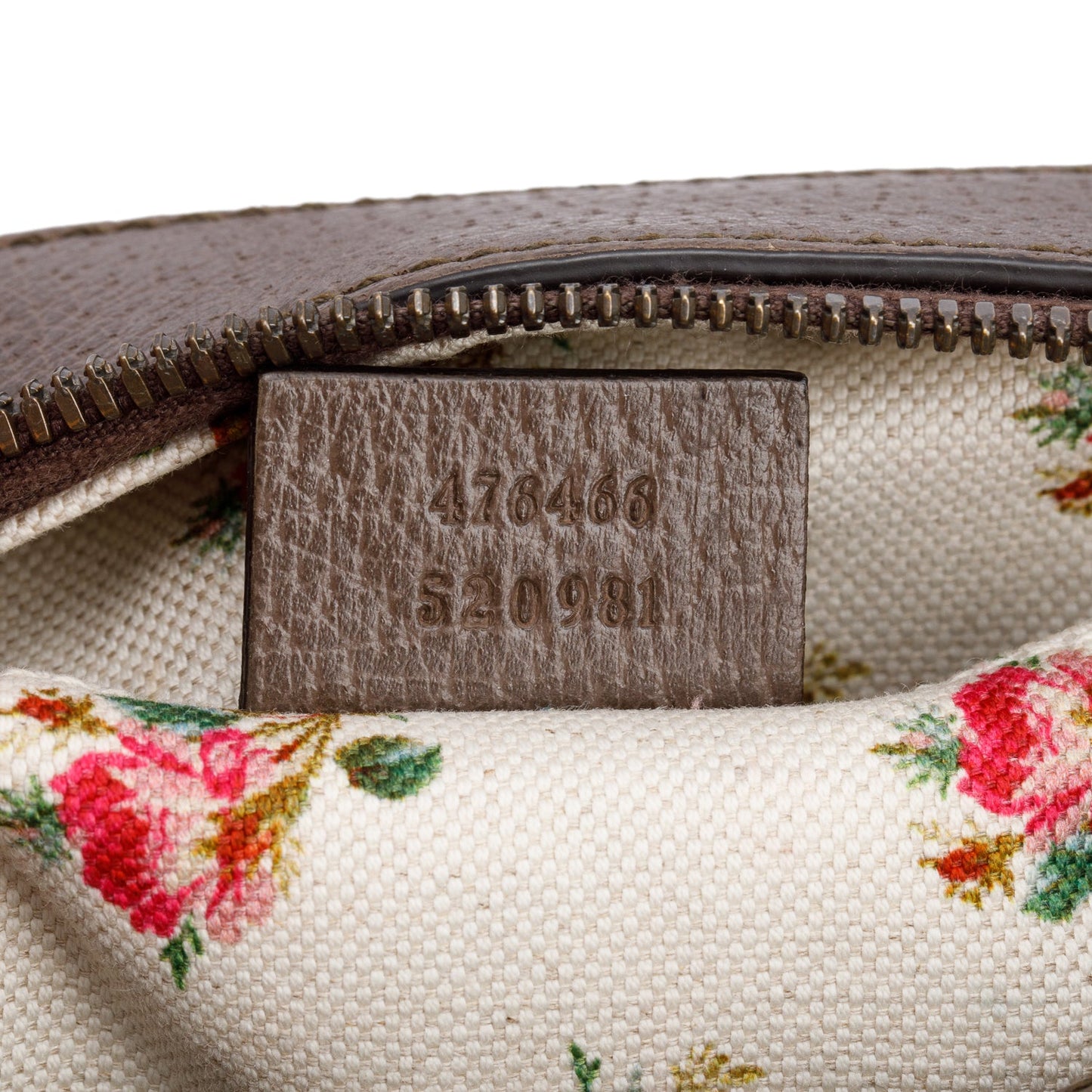 Gucci Neo Vintage GG Supreme Messenger Bag