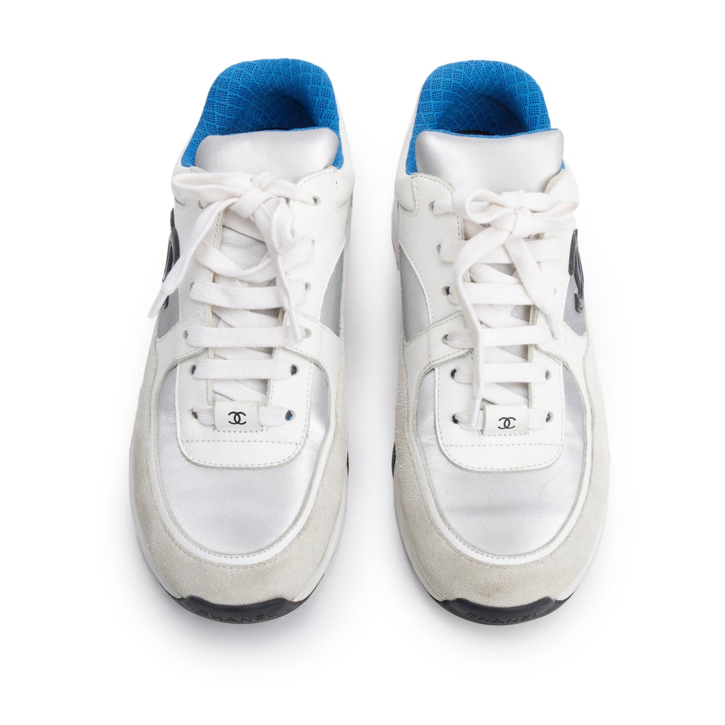 Chanel White/Black Calfskin Suede Silver Patent Leather Interlocking CC Logo Sneakers, Size 39