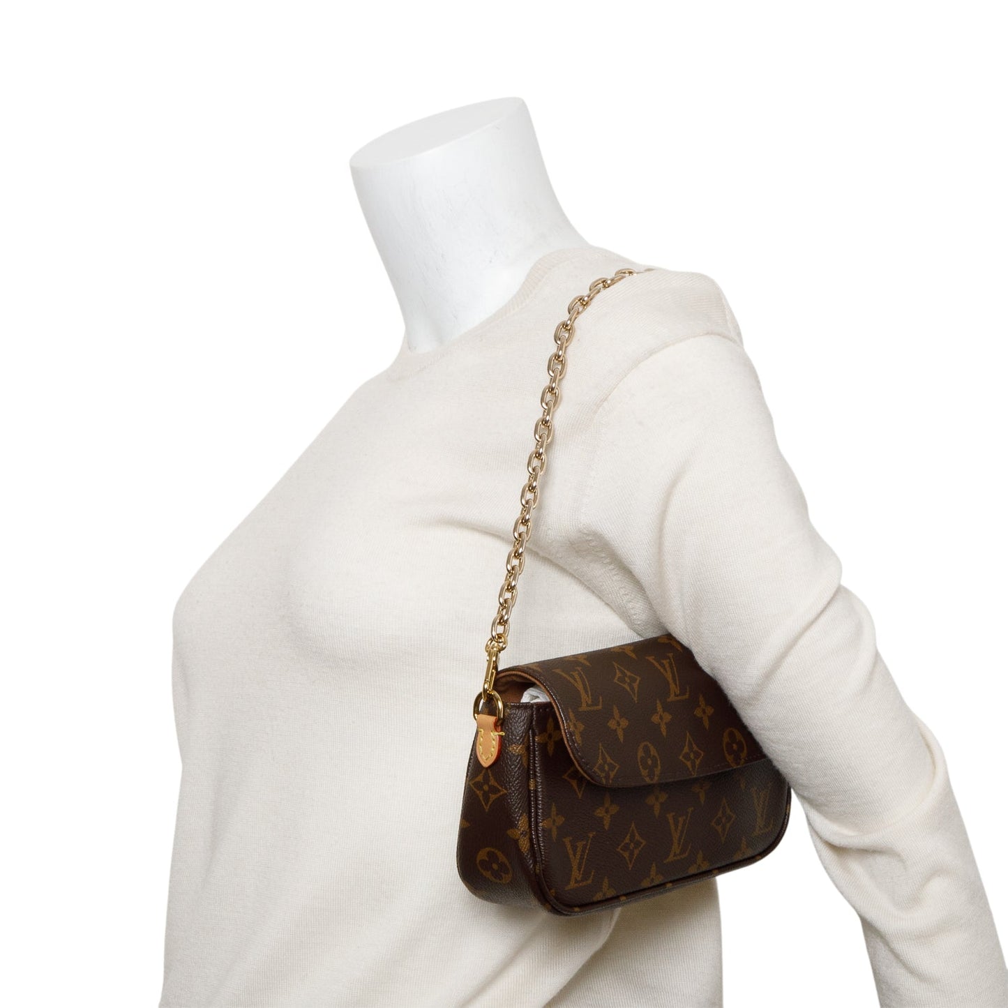 Louis Vuitton Monogram Wallet on Chain Ivy