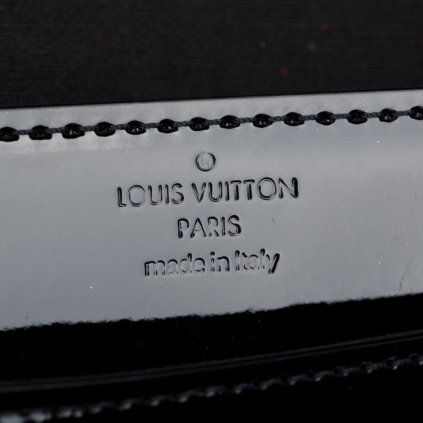 Louis Vuitton Black Vernis Signature Louise Clutch