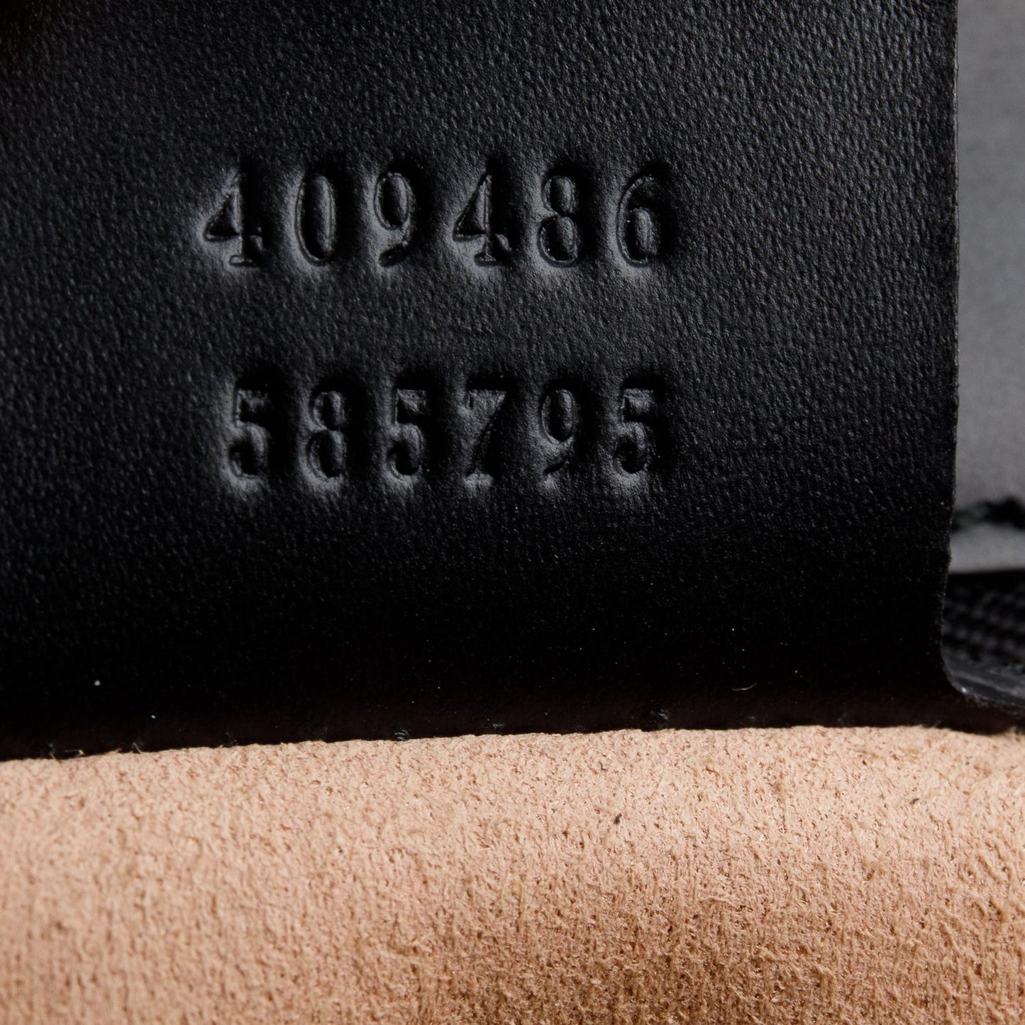 Gucci Black GG Signature Leather Medium Padlock Shoulder Bag