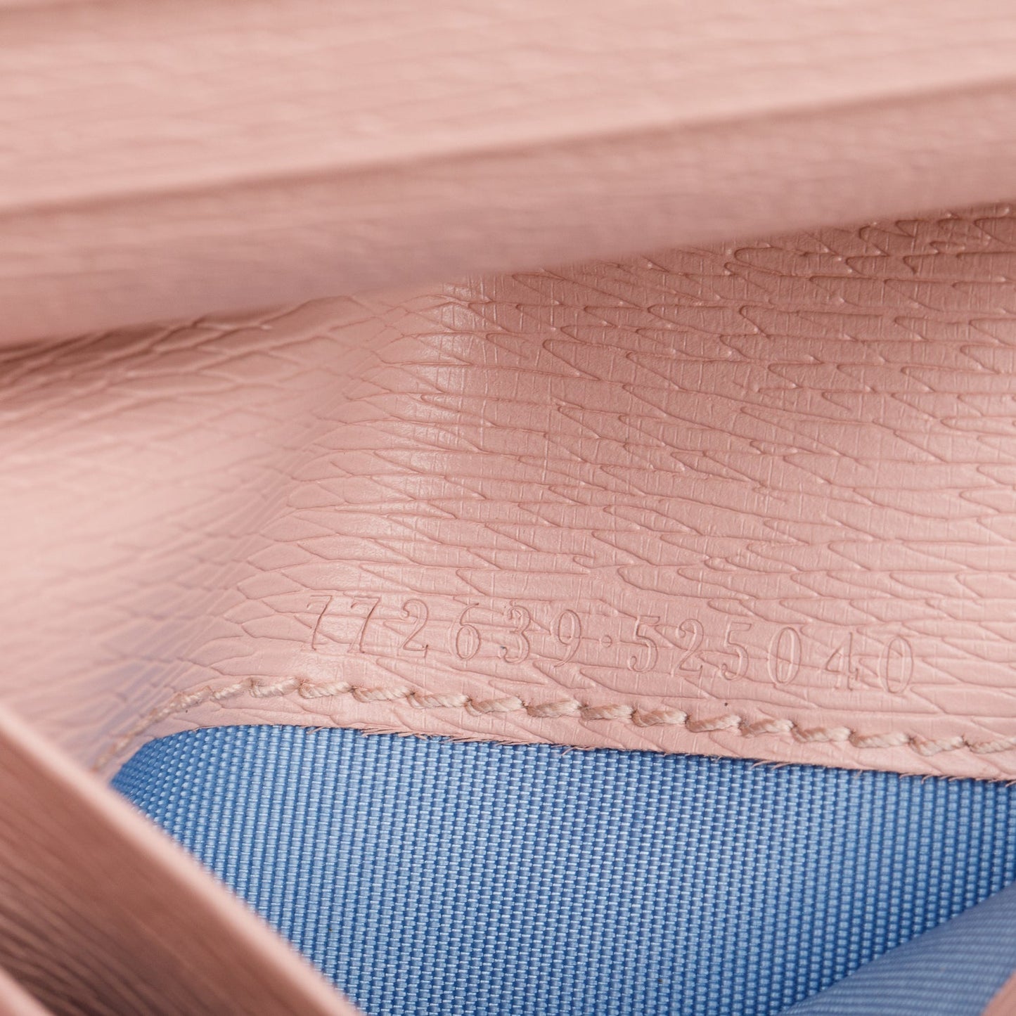 Gucci Pink Leather Mini Wallet with Gucci Script