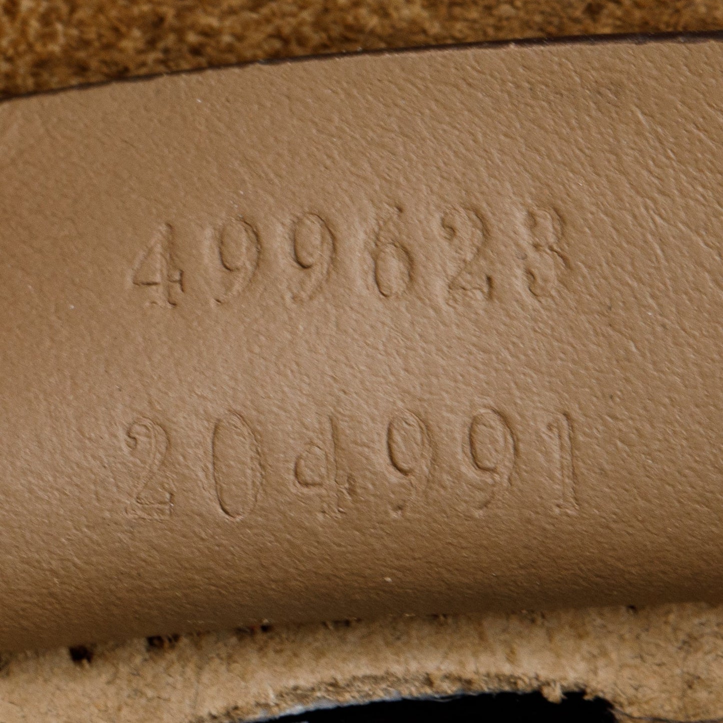 Gucci GG Supreme Small Dionysus Shoulder Bag