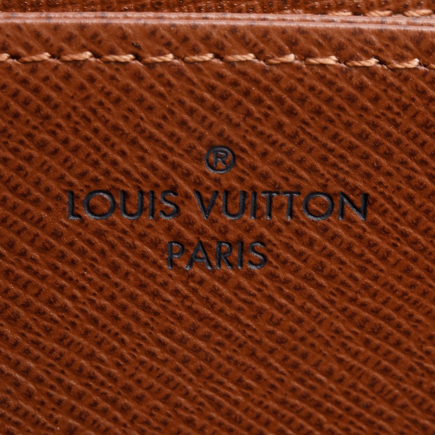 Louis Vuitton Monogram Zippy Wallet