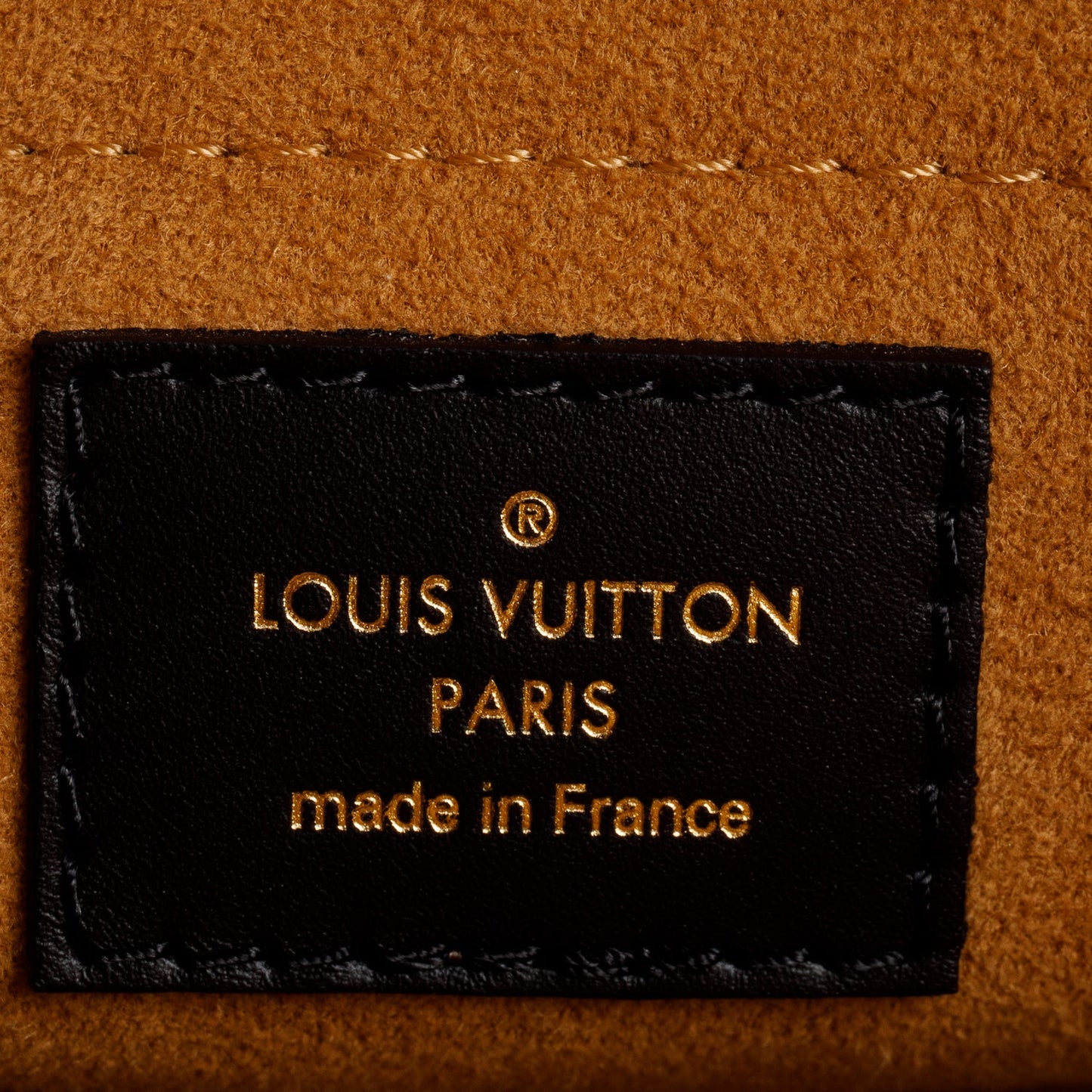 Louis Vuitton 2020 Monogram Black Calfskin On My Side MM