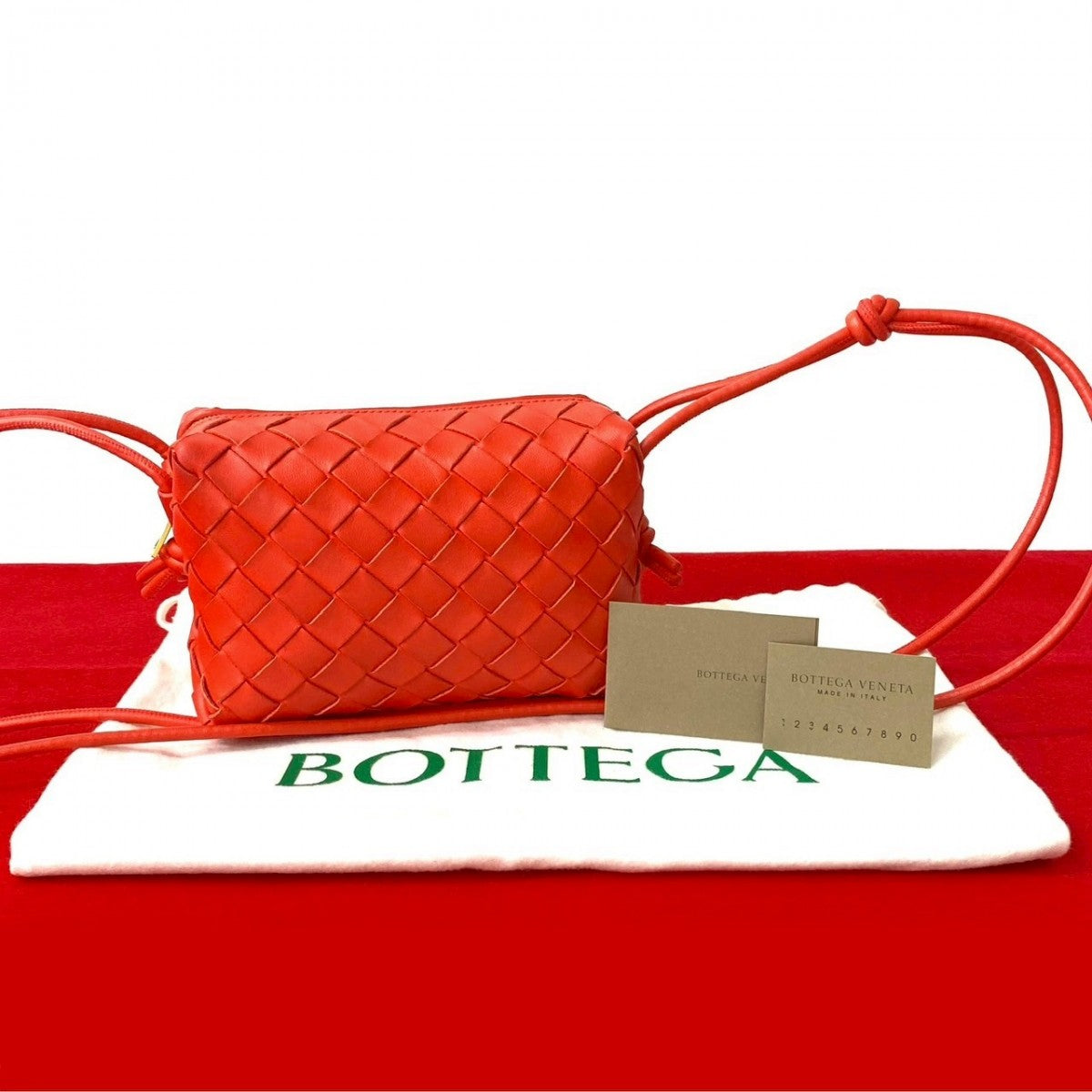 BOTTEGAVENETA Shoulder Bag leather Red Mini Loop
