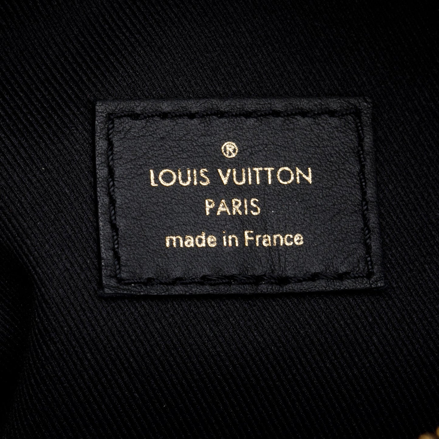 Louis Vuitton Black Cowhide Leather New Wave Belt Bag