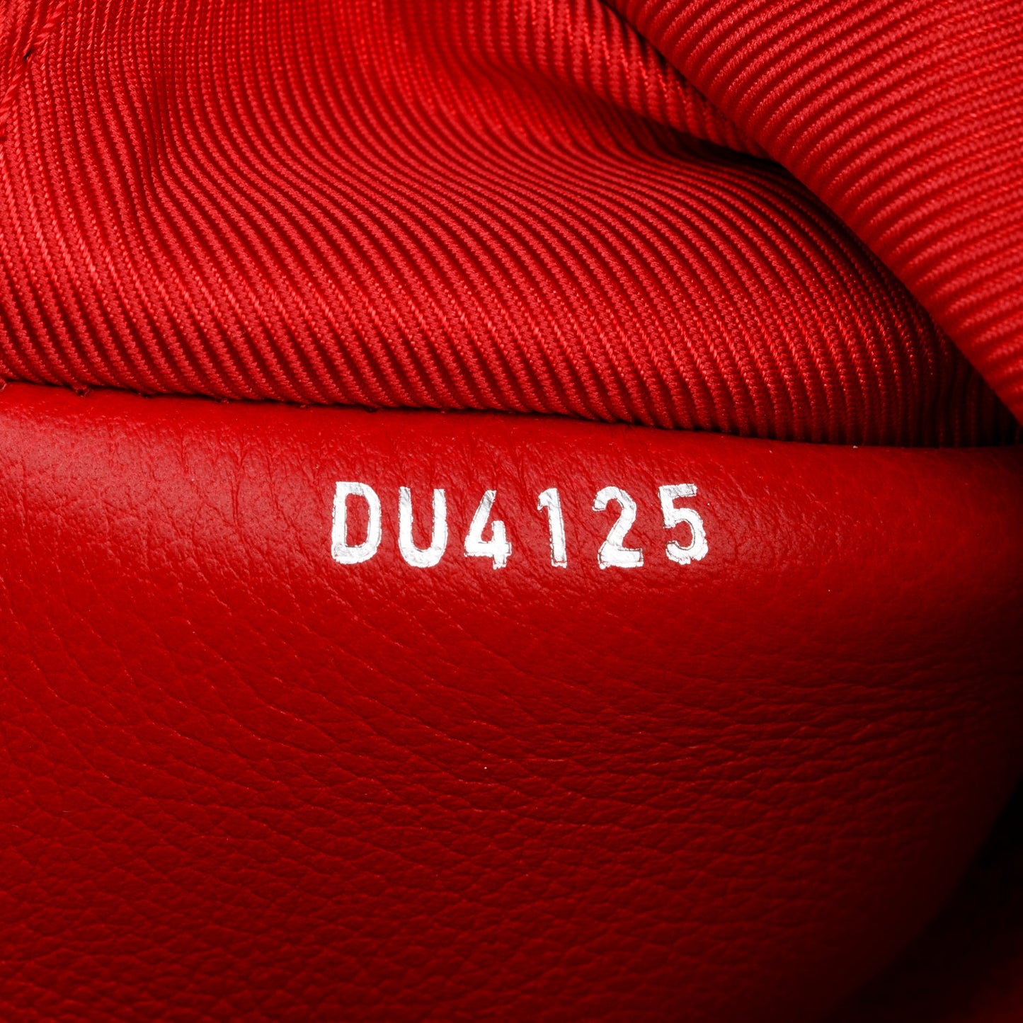 Louis Vuitton 2015 Red Calfskin Lock Me II Chain Bag BB
