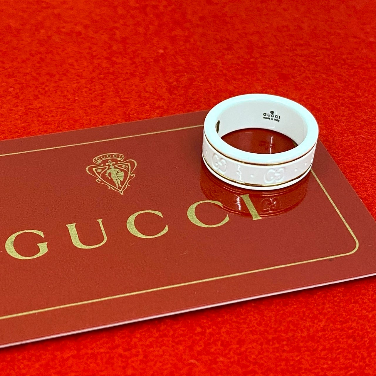 GUCCI Ring ceramic white Icon ring