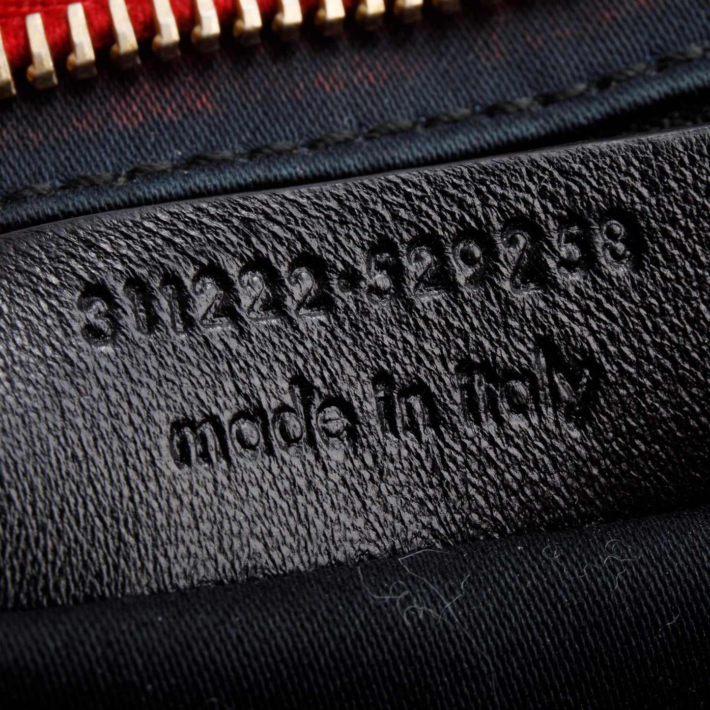 Saint Laurent Red Calfskin Small Classic Y Cabas
