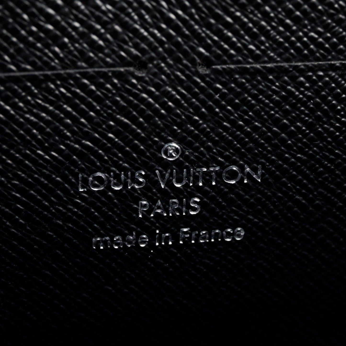 Louis Vuitton Silver Metallic Epi Leather Twist Chain Wallet