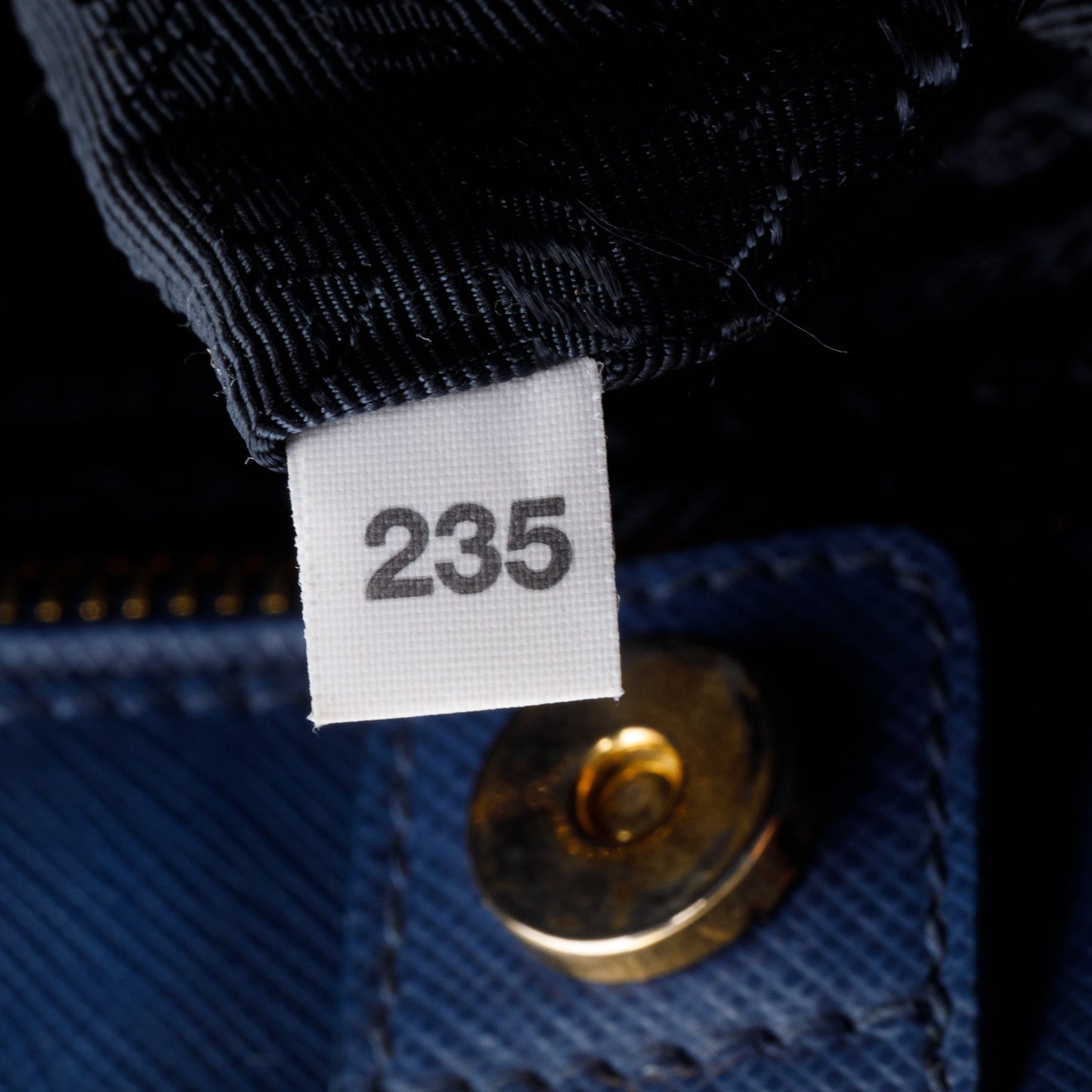 Prada Blue Saffiano Lux Medium Galleria Tote