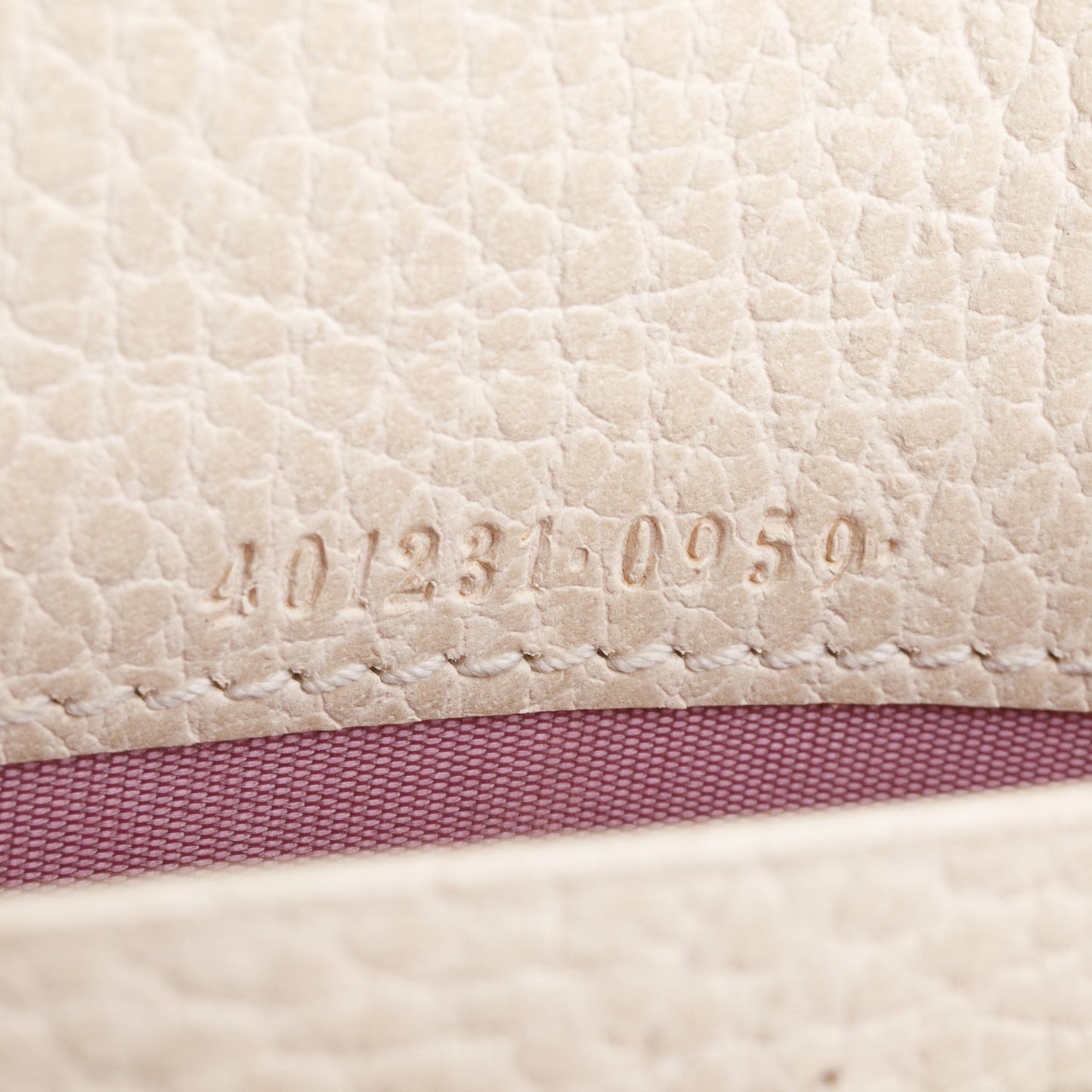 Gucci Cream Leather Mini Dionysus Wallet on Chain
