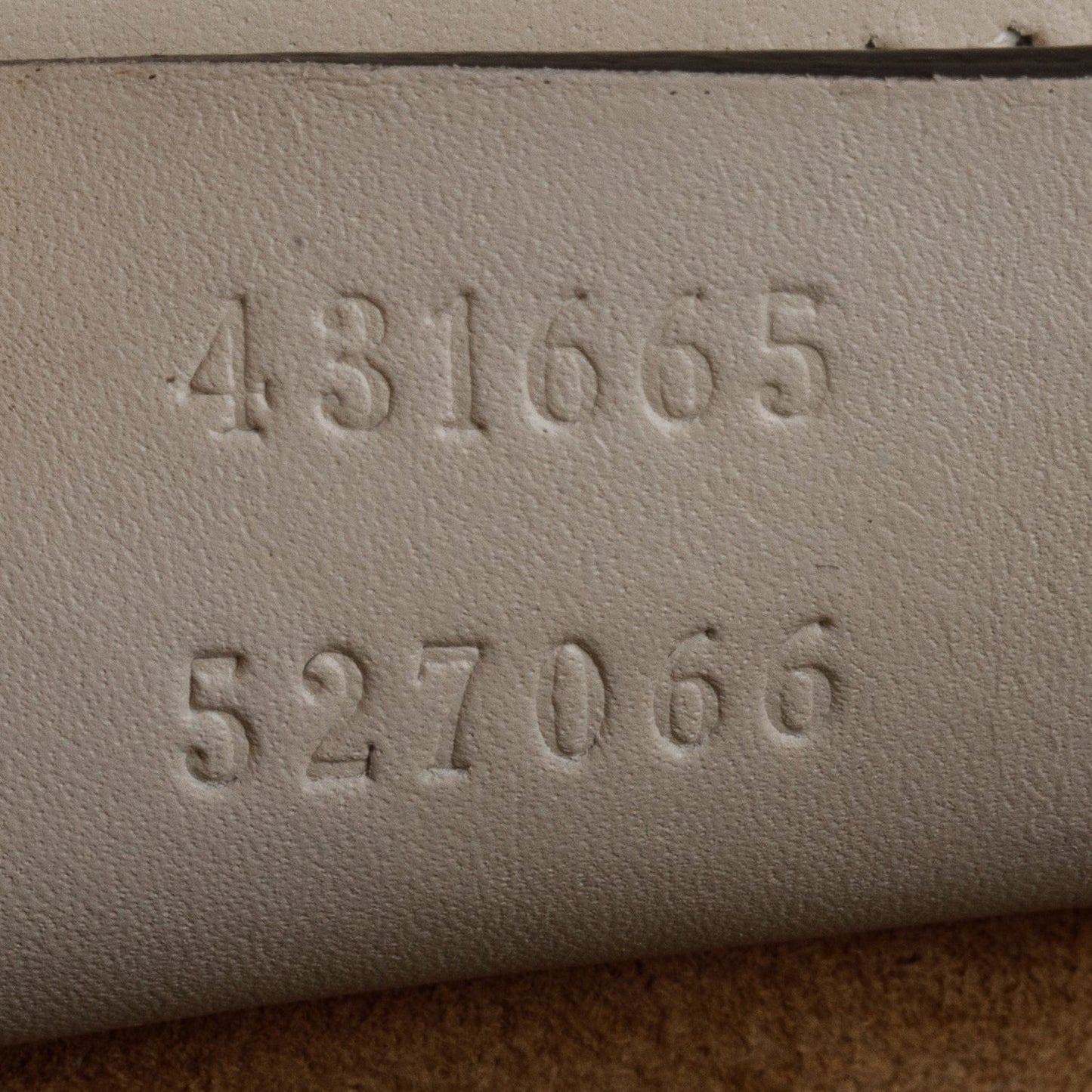 Gucci White Calfskin Leather Web Medium Sylvie Handle Bag
