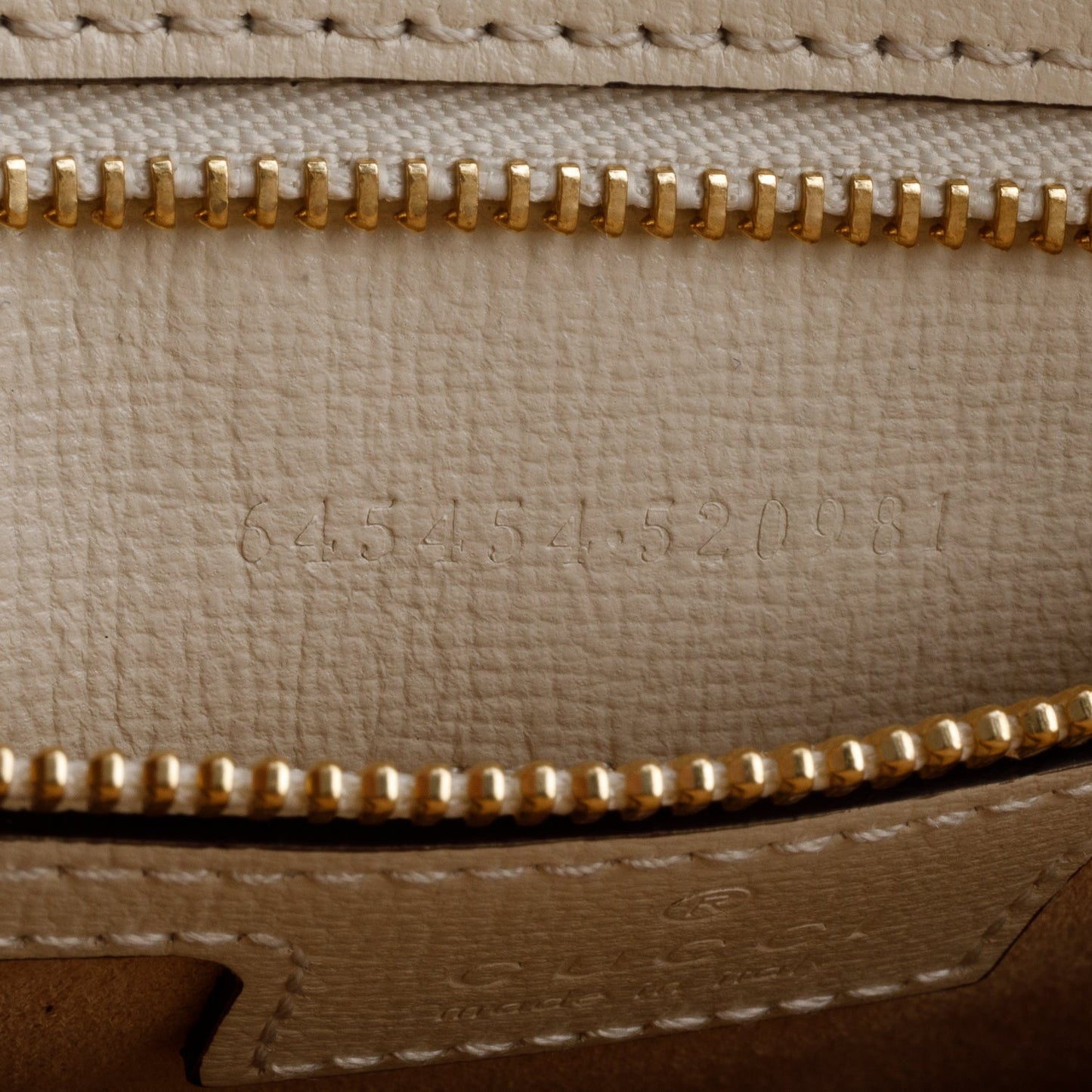 Gucci White GG Supreme Monogram Azalea Calfskin Small Horsebit 1955 Shoulder Bag