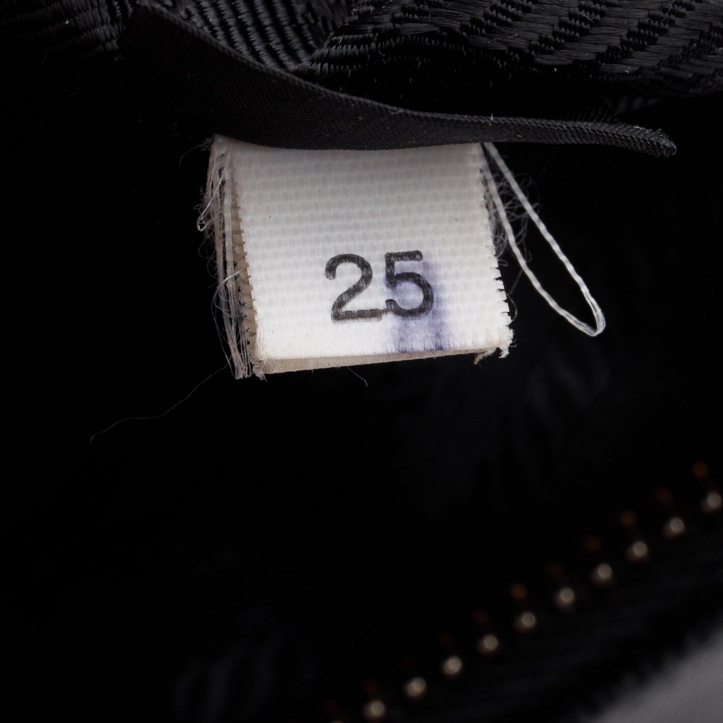 Prada Black Saffiano Leather Re-Edition 2005 Shoulder Bag