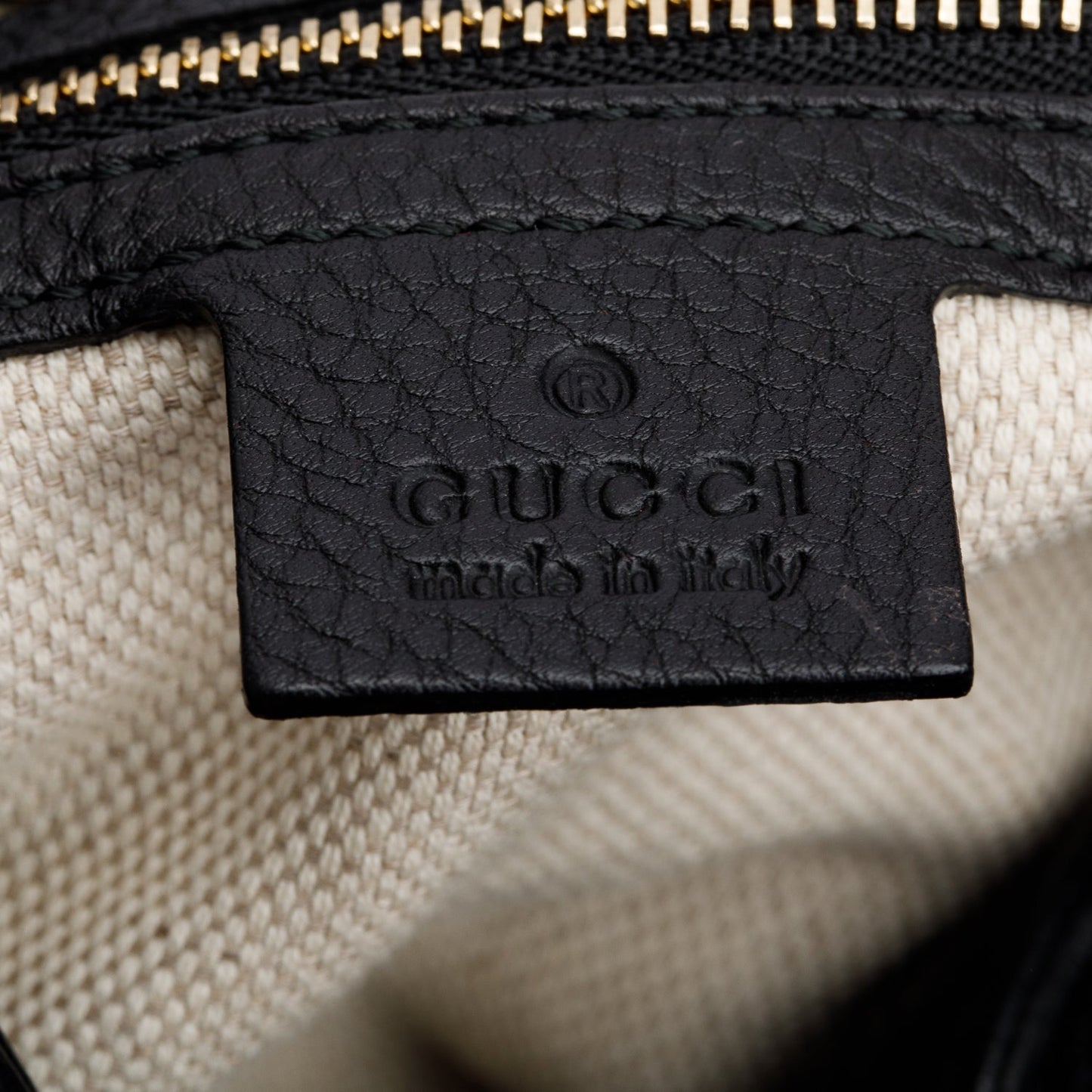 Gucci Black Pebbled Calfskin Medium Soho Chain Shoulder Bag