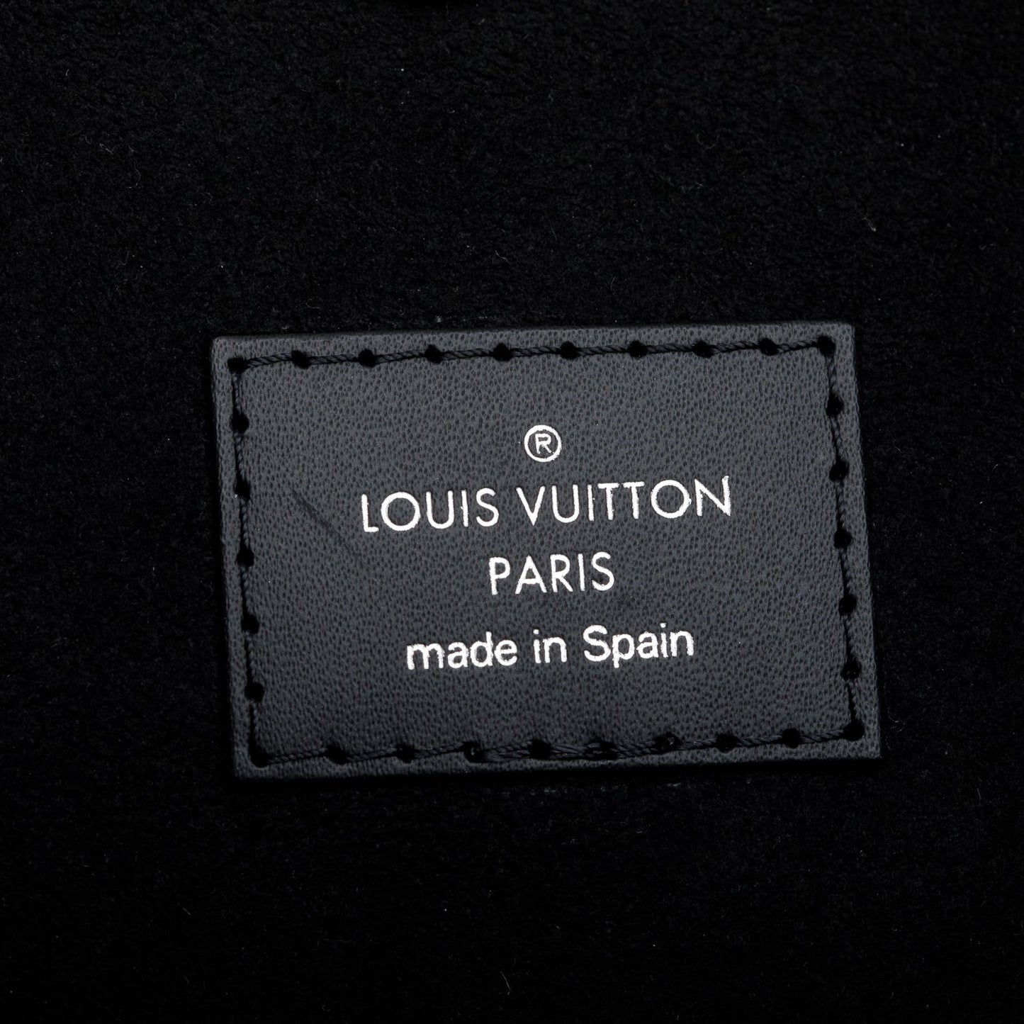 Louis Vuitton Black Epi Leather Neverfull MM