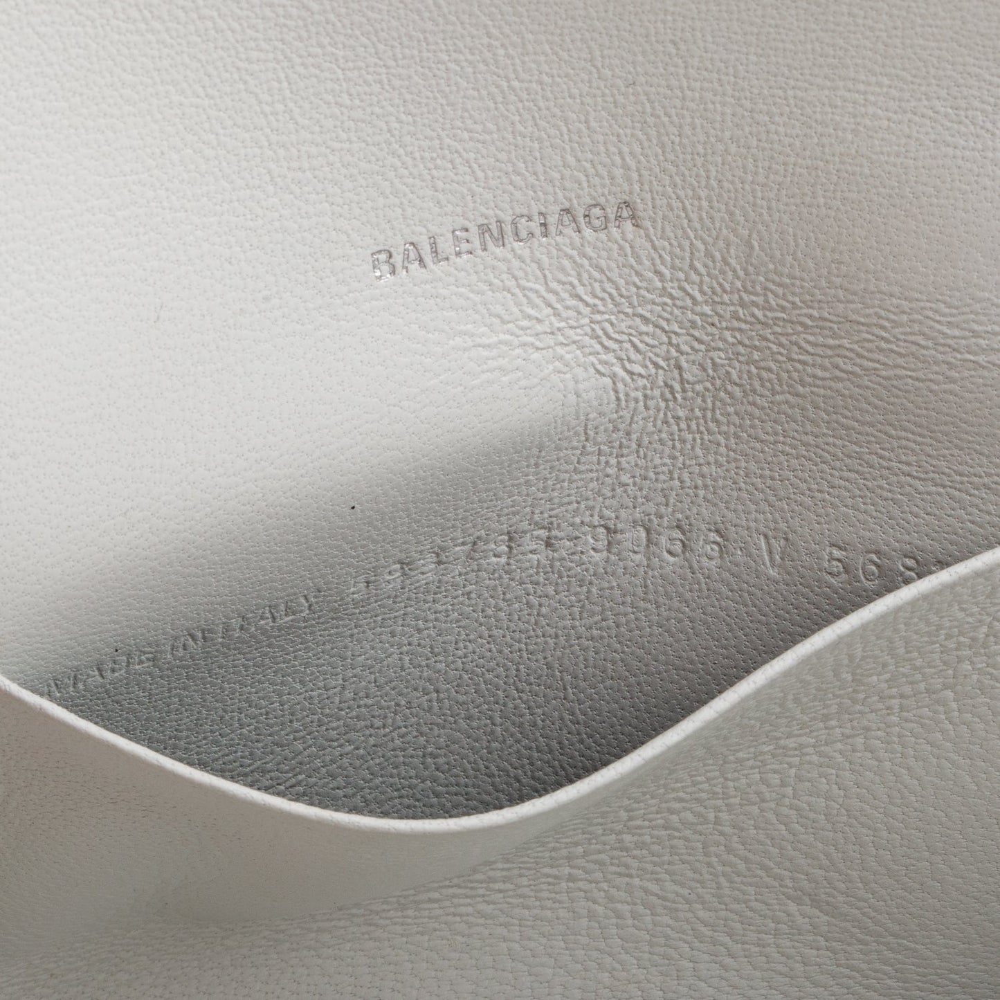 Balenciaga White Pebbled Calfskin Logo Everyday Flap Chain Wallet