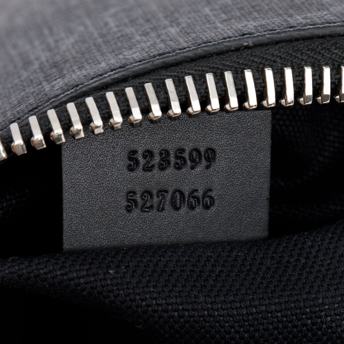 Gucci Black GG Supreme Small Messenger Bag