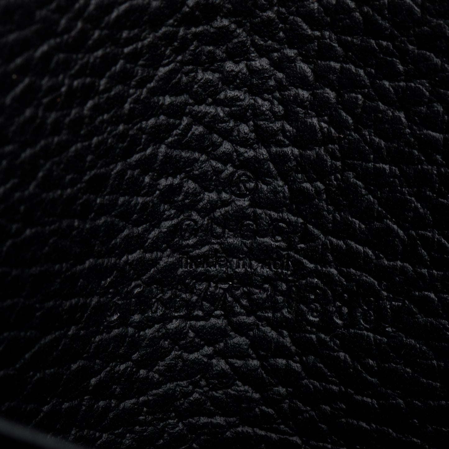 Gucci Black Leather Logo Print Compact Zip Wallet