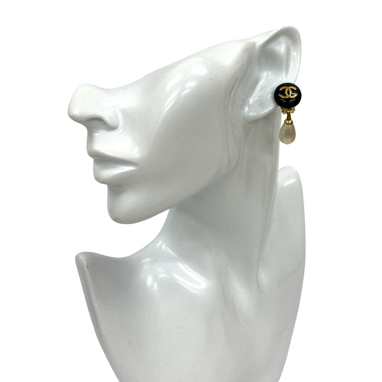 CHANEL Earring Gold Plated gold