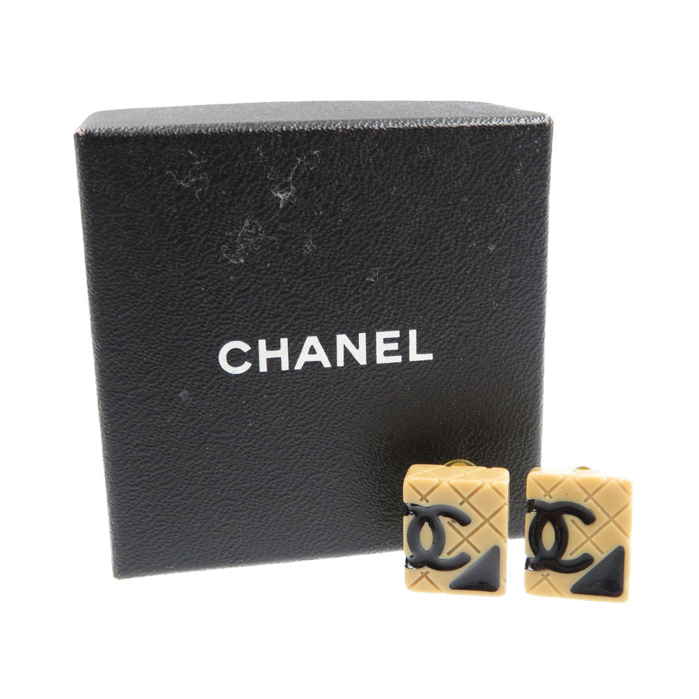 CHANEL Earring Plastic, Gold Plated beige Cambon line Women