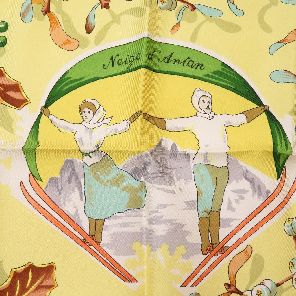 HERMES scarf silk yellow Carre90 Neige d'Antan Last year's snow Christmas Women